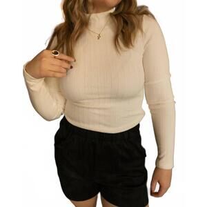 NEW WEEKEND LOS ANGELES eclipse top in white